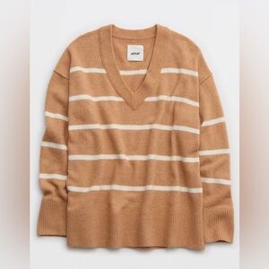 Aerie Camel and White V-Neck Sweater